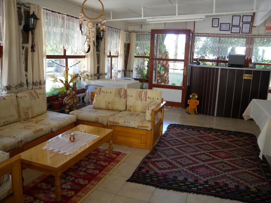 Eysan Pansiyon Akcay  Exteriér fotografie